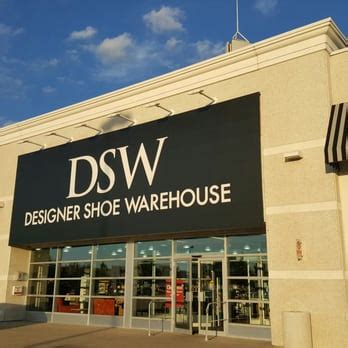 where is the nearest dsw shoe store|dsw closest to my location.